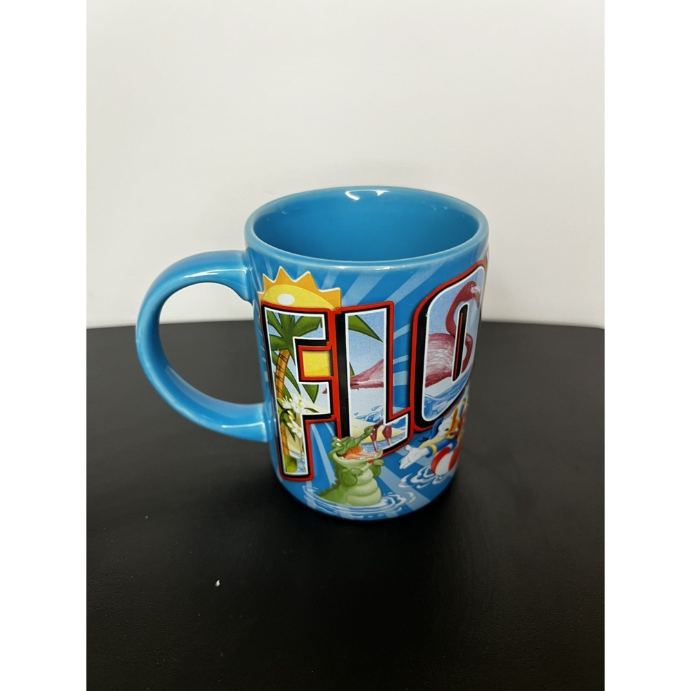 Disney Jerry Leigh Embossed Florida Mug – Mickey & Friends at Beach – 4.5"‎